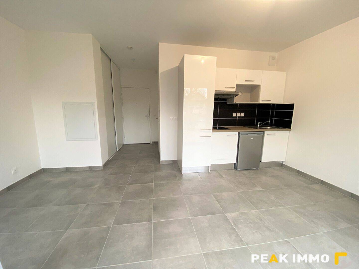 Appartement 1 pièce 26 m² · à Bonneville · 25,9 m² · 498 €