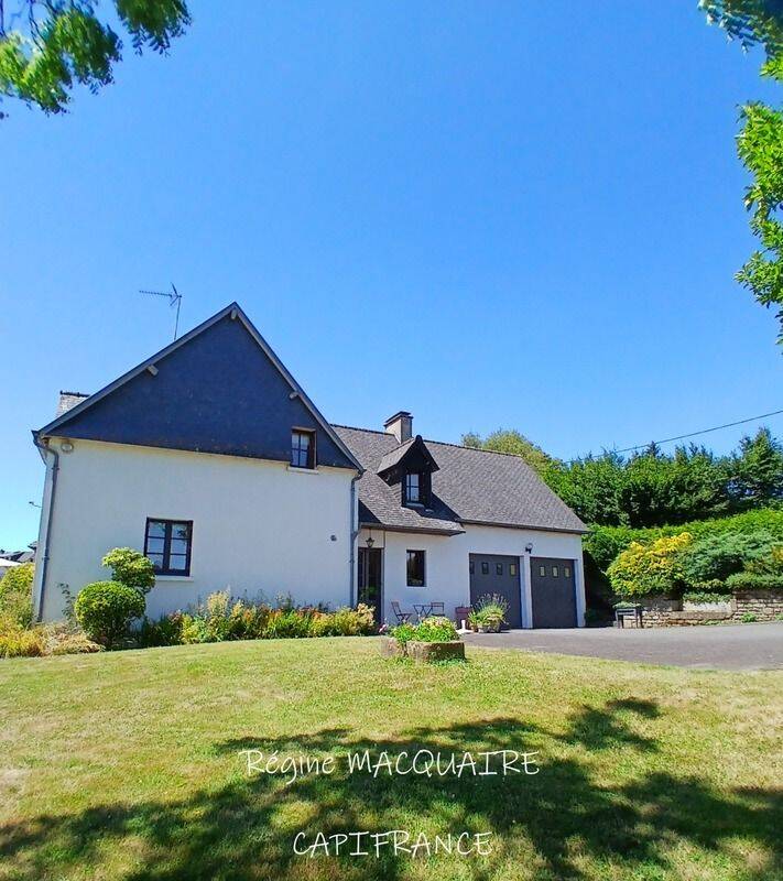 Maison 4 pièces 144 m² · à Sourdeval · 144 m² · 262 000 €