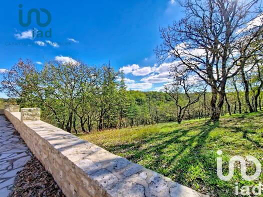 Maison à vendre 272 000 € 7 pièces 4 chambres 201 m² 5 310 m² de terrain Cabazat Cahors 46000