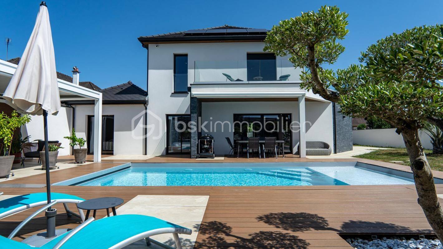 Maison 5 pièces 155 m² · à Pau · 155 m² · 729 000 €