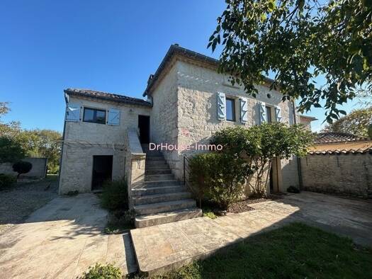 Maison à vendre 394 000 € 5 pièces 4 chambres 208 m² 1 200 m² de terrain Castelnau-Montratier 46170