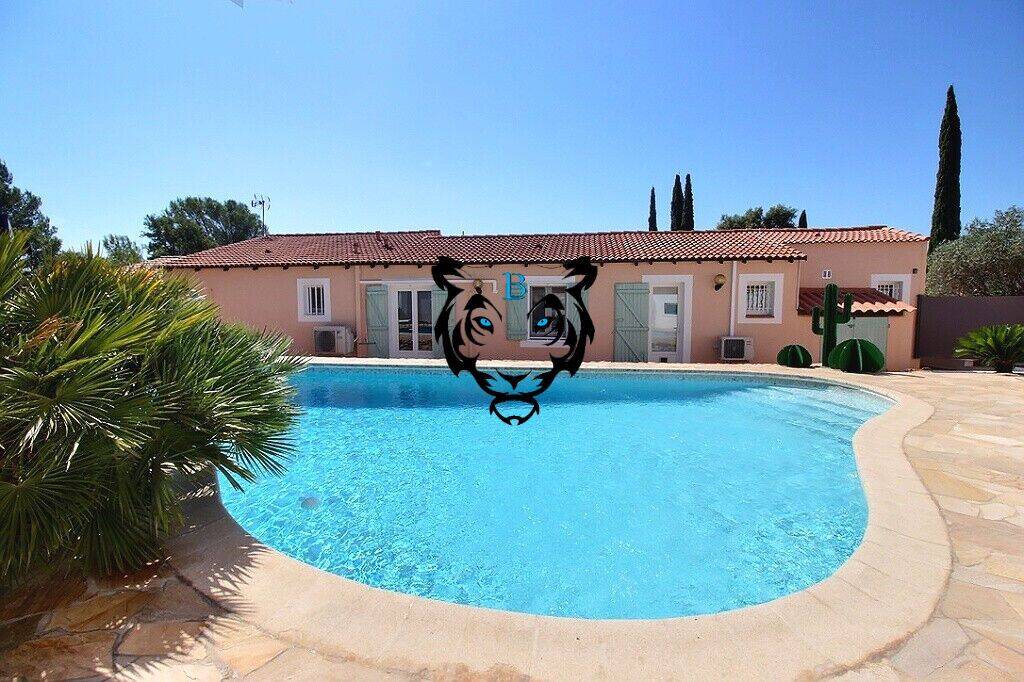 Maison 6 pièces 149 m² · à Roquebrune-sur-Argens · 149 m² · 649 000 €