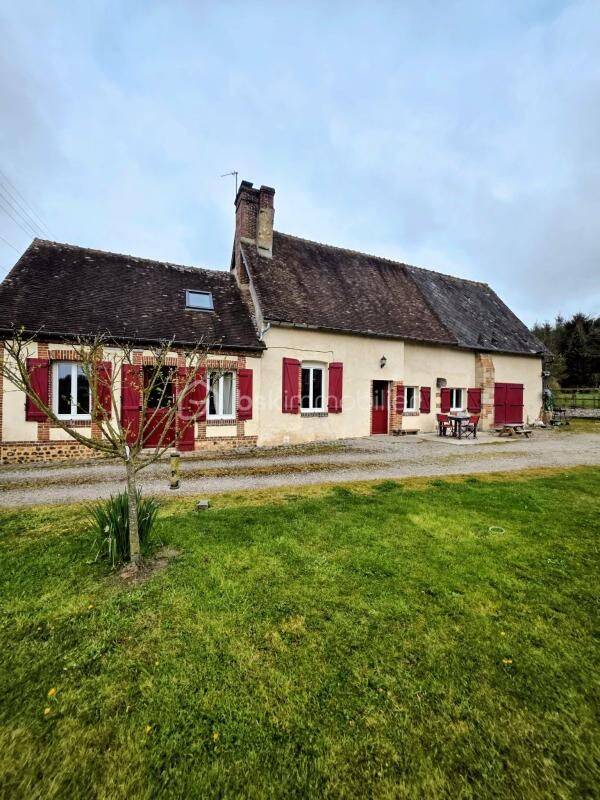 Maison 3 pièces 93 m² · à Échauffour · 93 m² · 86 000 €