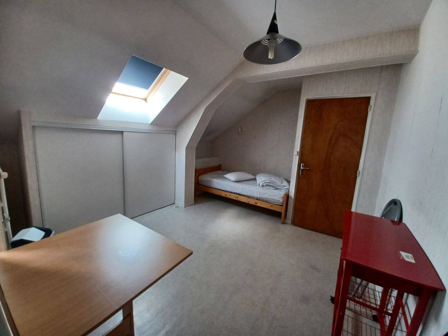 Appartement 1 pièce 12 m² · à Bressuire · 11,8 m² · 290 €