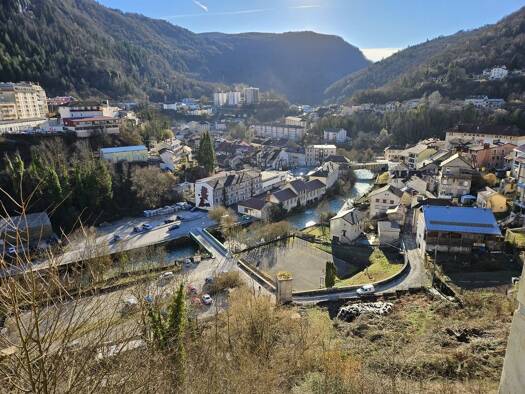 Maison à vendre 12 000 € 2 pièces 2 chambres 40 m² Centre Ville Sud Saint-Claude 39200