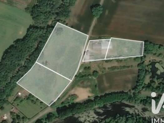 Terrain à vendre 46 000 € 15 845 m² de terrain Saint-Savin 86310