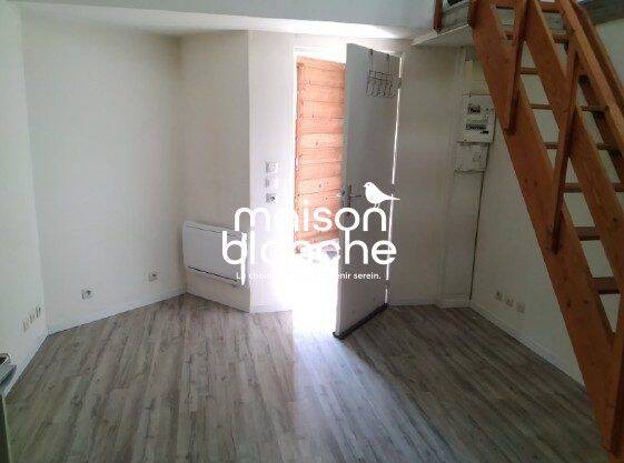 Appartement 1 pièce 27 m² · à Villenave-d'Ornon · 26,9 m² · 590 €/mois