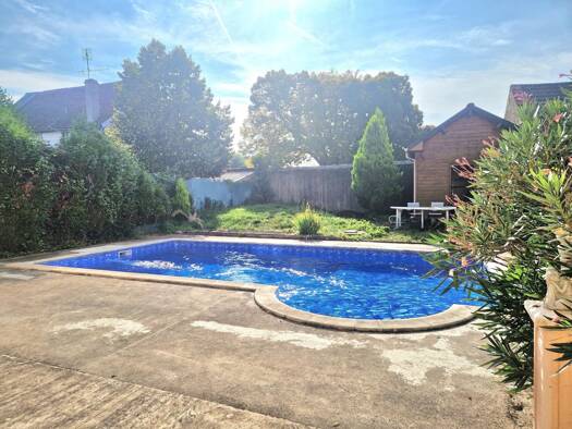 Maison à vendre 195 000 € 7 pièces 3 chambres 224 m² 466 m² de terrain Saint Jean-Saint Andre Autun 71400