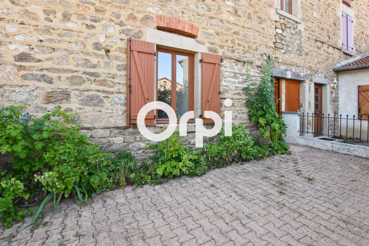 Appartement 3 pièces 64 m² · à Saint-Martin-en-Haut · 63,6 m² · 650 €/mois