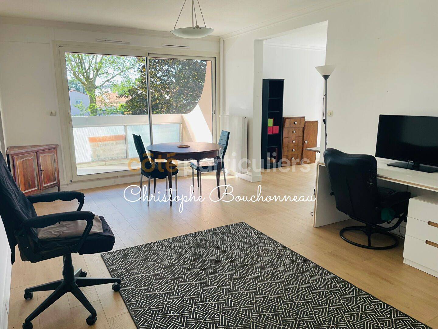 Appartement 3 pièces 76 m² · à Cholet · 75,9 m² · 117 000 €
