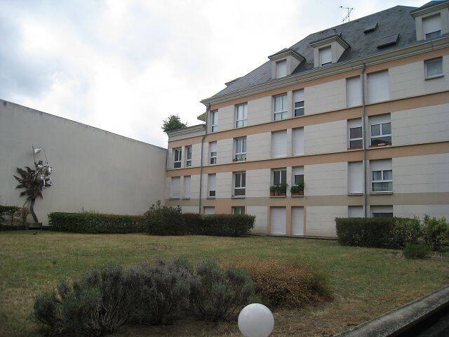 Appartement 2 pièces 35 m² · à Orléans · 35 m² · 523 €/mois