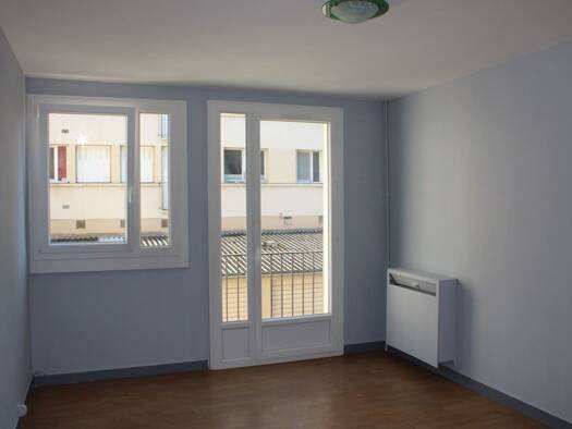 Appartement à vendre 92 650 € 3 pièces 2 chambres 57,7 m² Étage 1/4 Limoges 87000