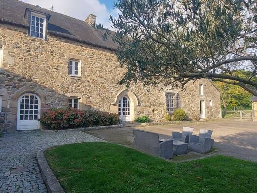 Demeure à vendre 722 000 € 15 pièces 5 chambres 392 m² 40 602 m² de terrain Yffiniac 22120