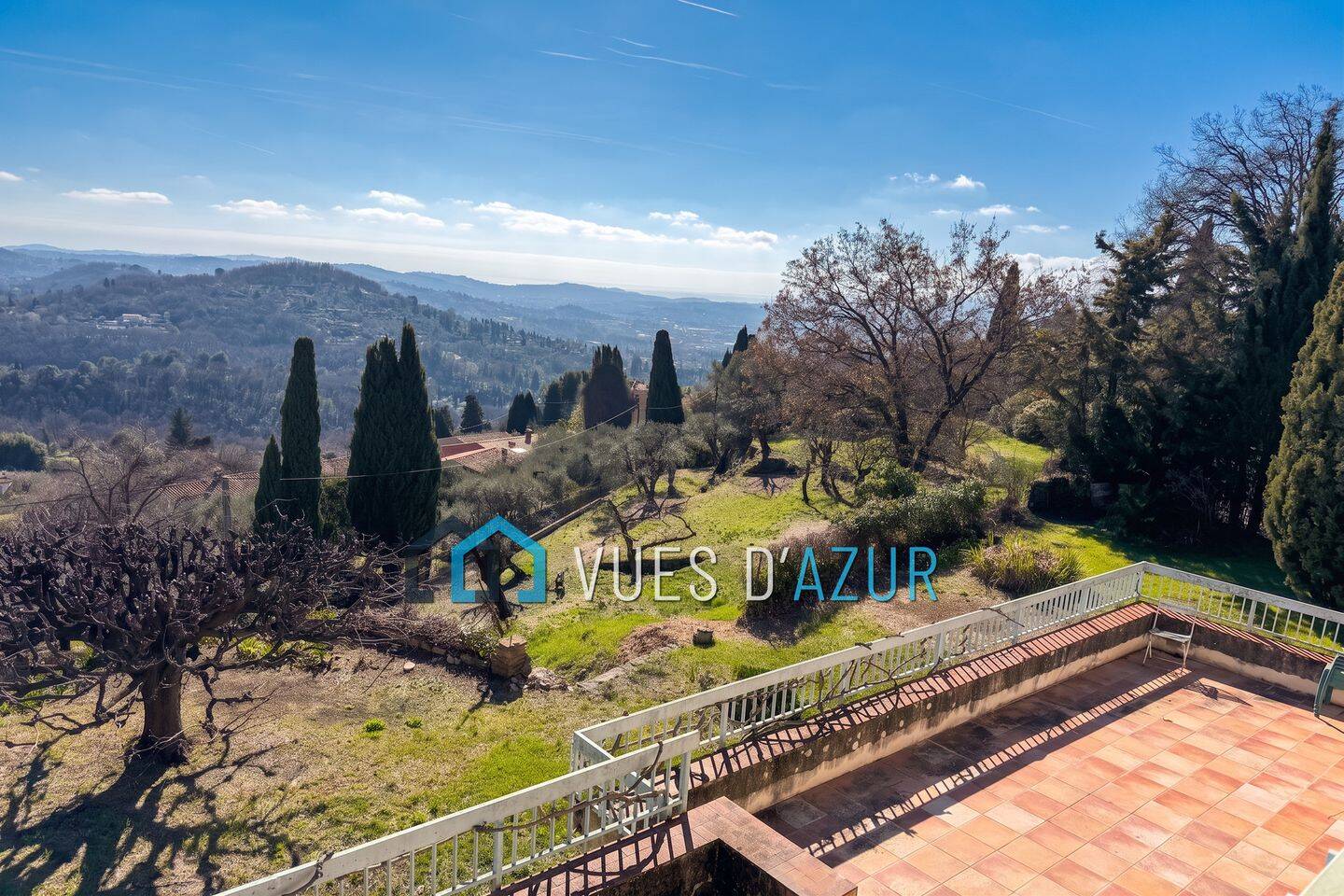 Maison 6 pièces 205 m² · à Grasse · 205,2 m² · 630 000 €