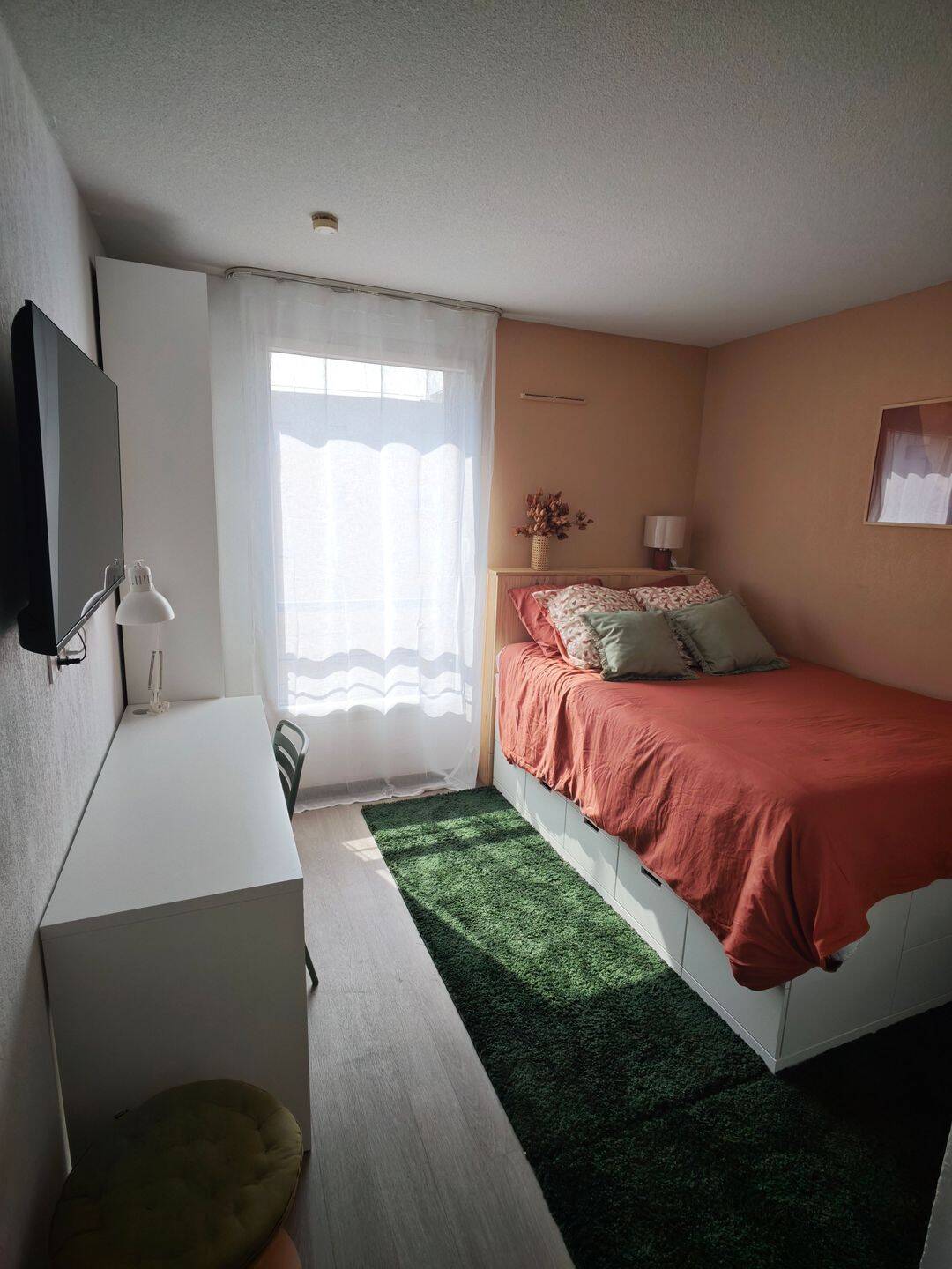 Appartement 1 pièce 18 m² · à Nîmes · 18 m² · 550 €