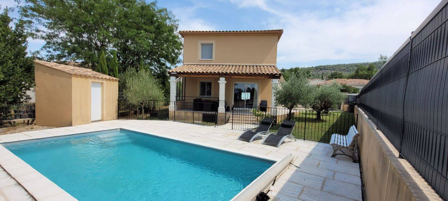 Maison 4 pièces 95 m² · à Saint-Paul-Trois-Châteaux · 95 m² · 420 000 €