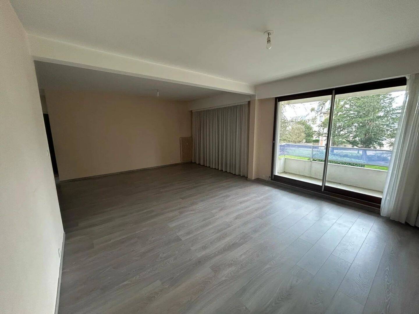 Appartement 4 pièces 92 m² · à Romorantin-Lanthenay · 92 m² · 155 000 €