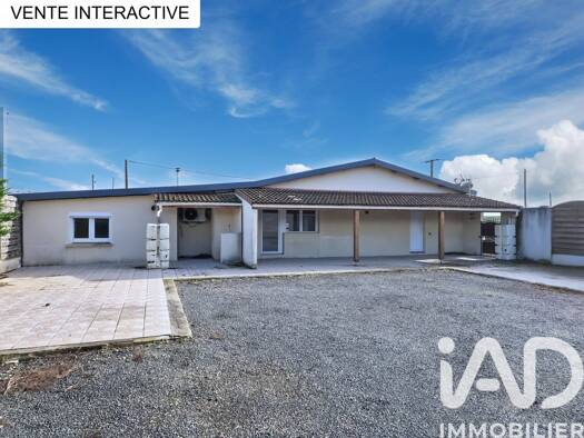 Maison à vendre 145 000 € 5 pièces 2 chambres 207 m² 1 105 m² de terrain La Brosse-Montceaux 77940