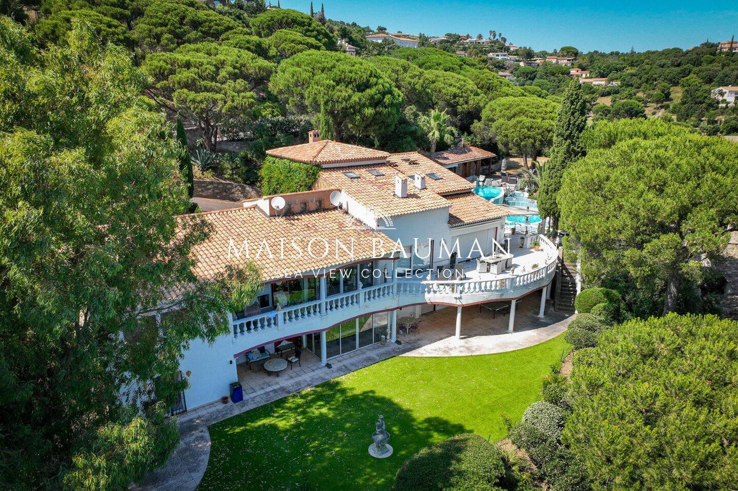 Maison 8 pièces 439 m² · à Sainte-Maxime · 439 m² · 3 300 000 €