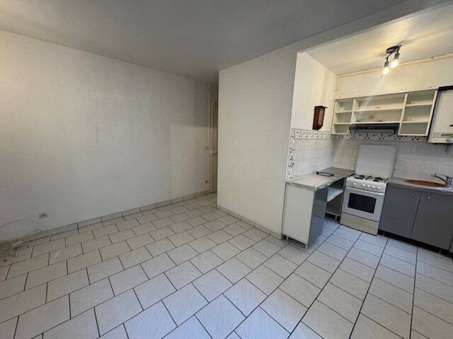 Appartement 2 pièces 33 m² · à Paris 10ème Arrondissement · 33 m² · 229 000 €