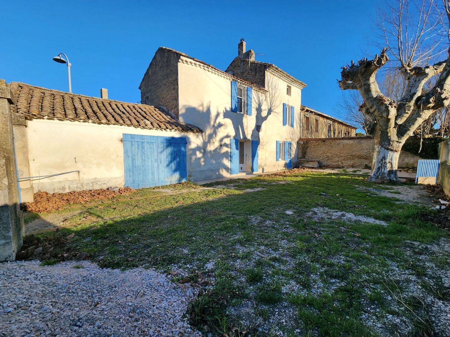 Maison 5 pièces 115 m² · à Camaret sur Aigues · 115 m² · 273 000 €