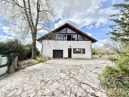 Maison à vendre 170 000 € 9 pièces 4 chambres 205 m² 2 870 m² de terrain Broye-Aubigney-Montseugny 70140