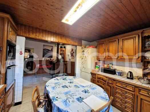 Maison en viager occupé Bouquet 125 150 € 4 pièces 3 chambres 120 m² 174 m² de terrain Messery 74140