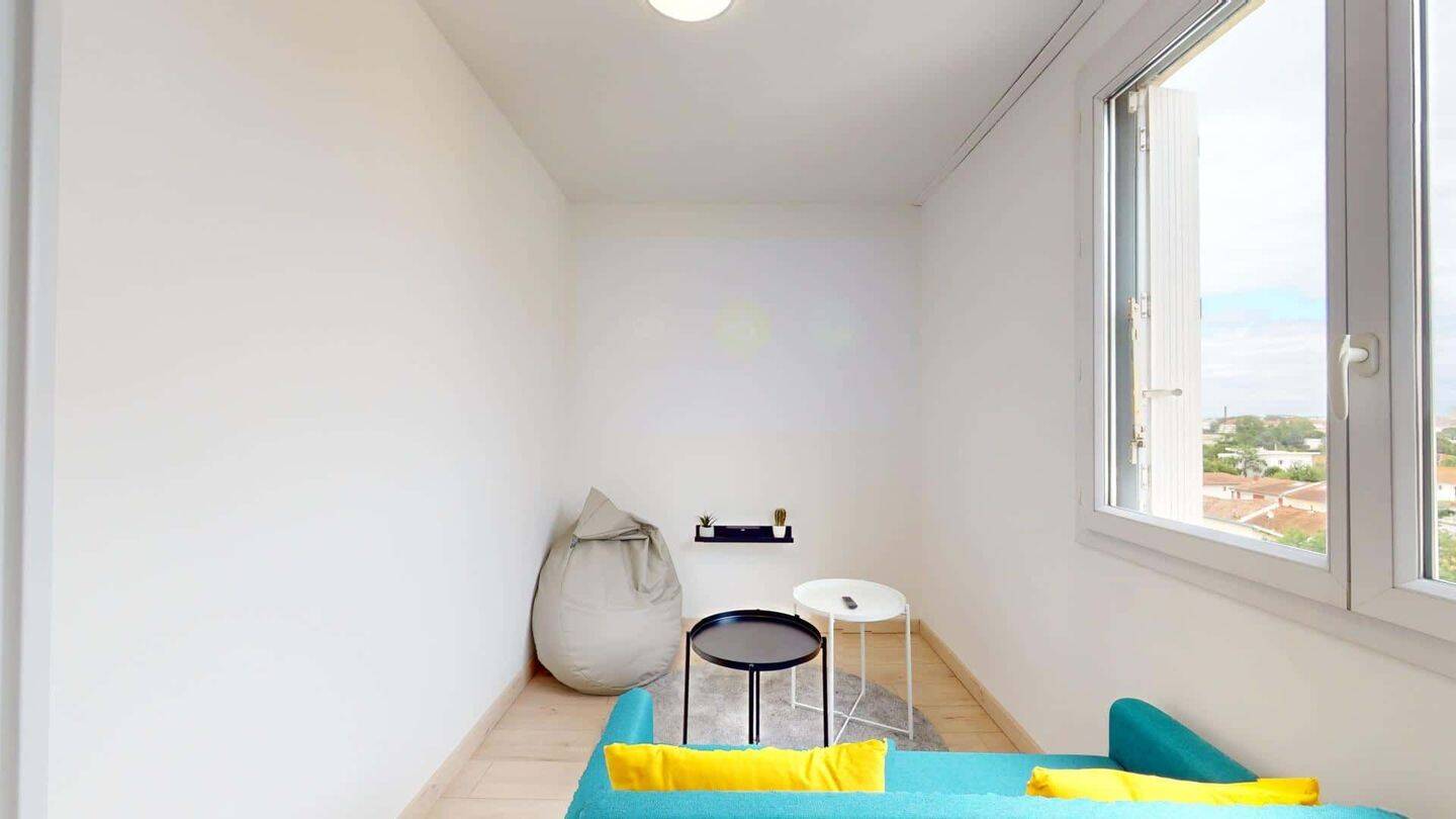 Room in Rue Joachim du Bellay, Toulouse for 97 m² with 5 bedroom — 10