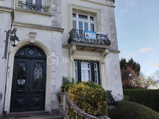 Appartement à vendre 187 000 € 4 pièces 3 chambres 93 m² Étage 1/2 Centre Ville Eu 76260