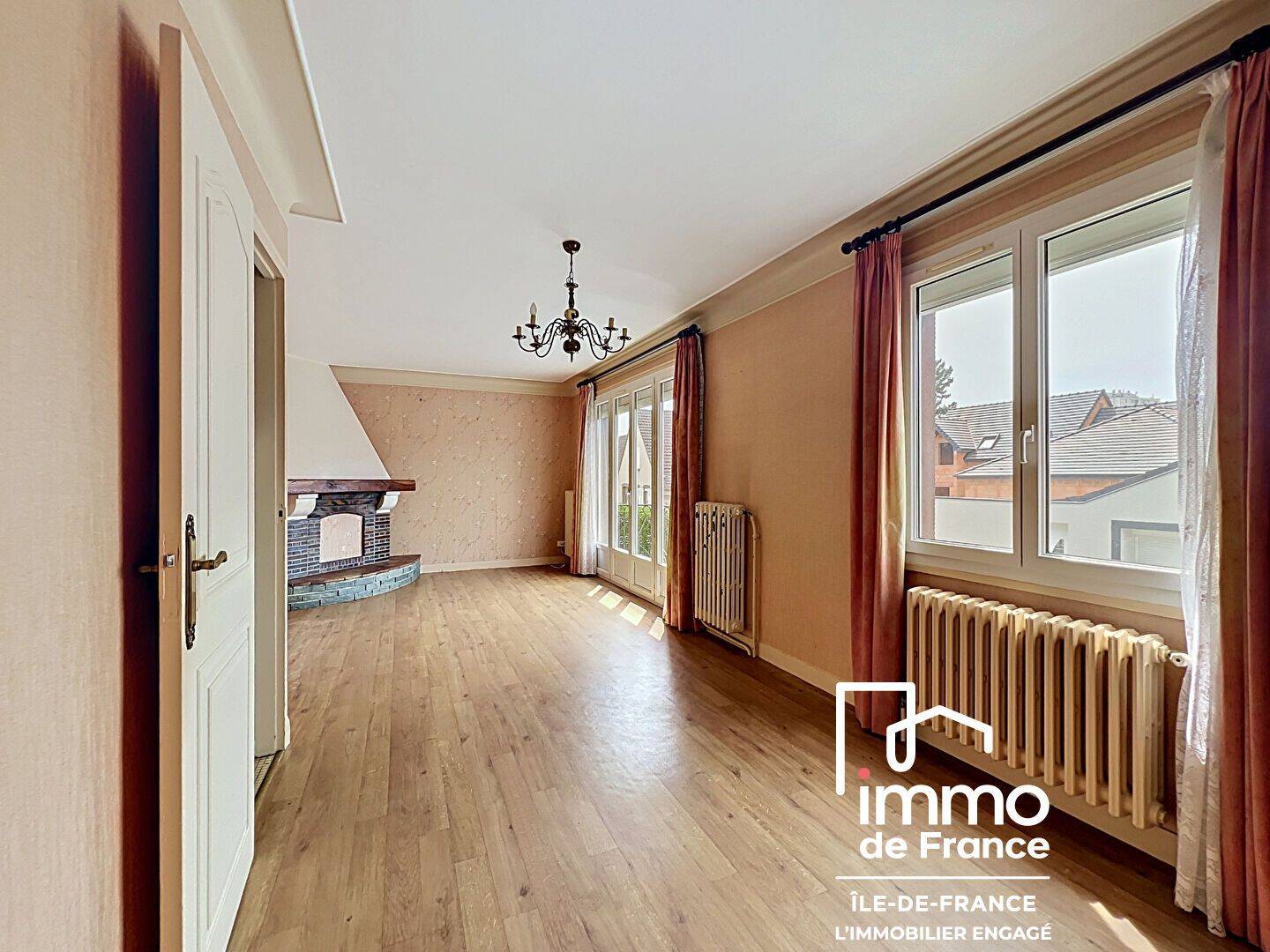 Maison 5 pièces 111 m² · à Lucé · 111 m² · 175 000 €