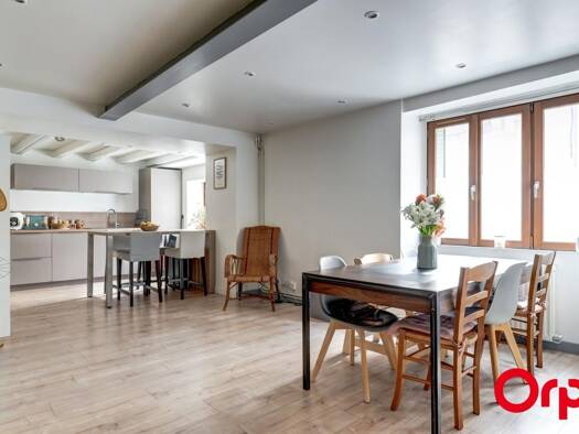 Maison de ville à vendre 399 000 € 5 pièces 4 chambres 150 m² 233 m² de terrain Grézieu-la-Varenne 69290