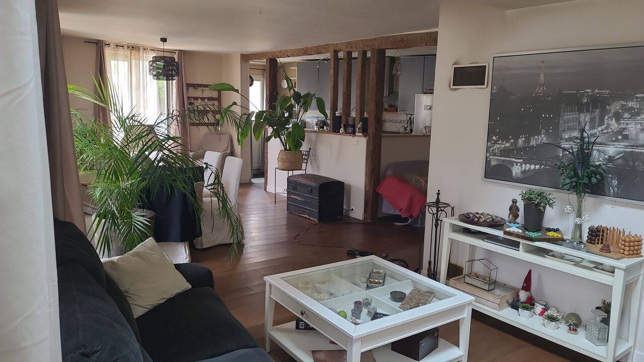 Maison 4 pièces 140 m² · à Les Alluets-le-Roi · 140 m² · 2 200 €