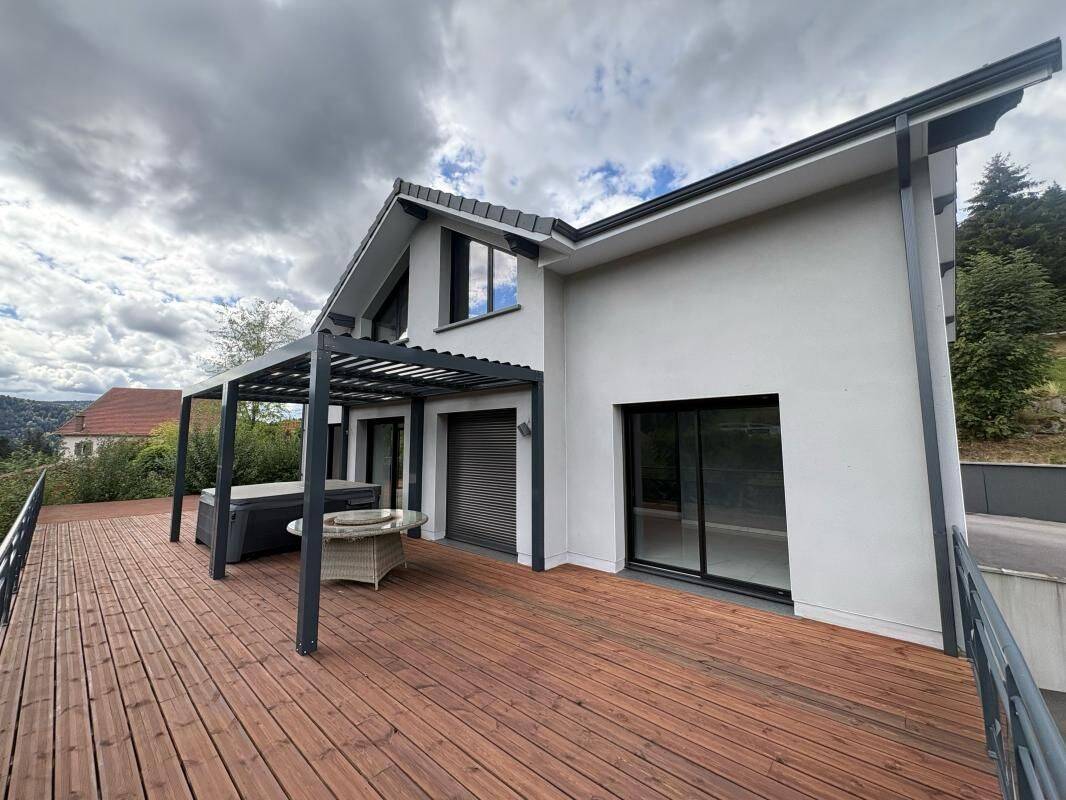 Maison 5 pièces 156 m² · à Gérardmer · 156 m² · 480 000 €