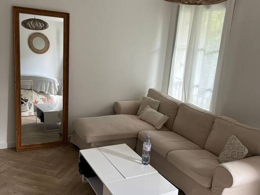 Appartement à louer 953 € 2 pièces 1 chambre 42 m² Étage 1/4 Vert Galant-Grand Cerf Vaujours 93410