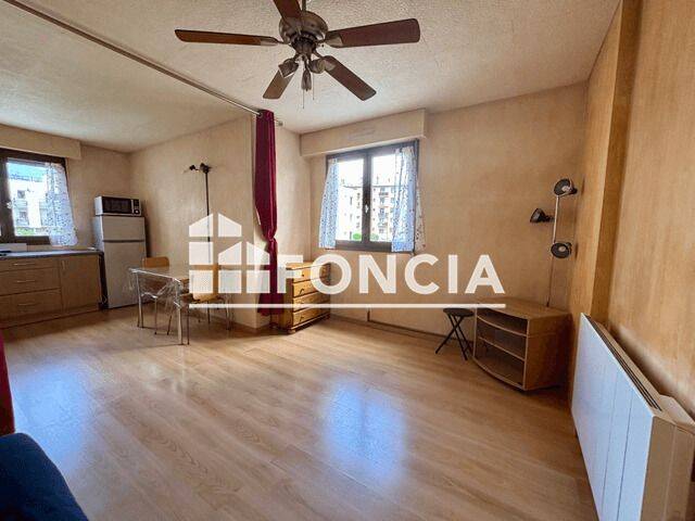 Appartement 1 pièce 26 m² · à Aix-les-Bains · 25,9 m² · 550 €