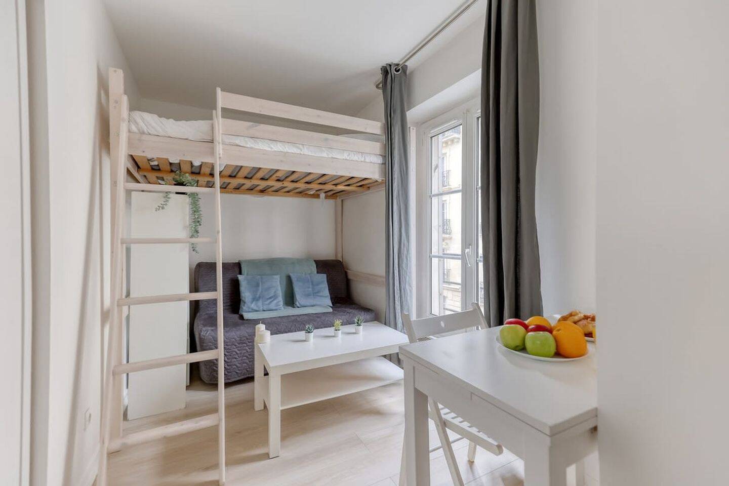 Appartement 1 pièce 19 m² · à Paris 17ème Arrondissement · 19 m² · 1 704 €