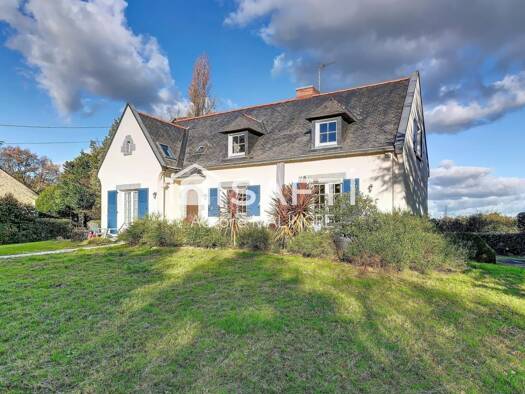 Maison à vendre 518 000 € 7 pièces 4 chambres 153 m² 3 200 m² de terrain Nord Ouest La Chapelle-sur-Erdre 44240