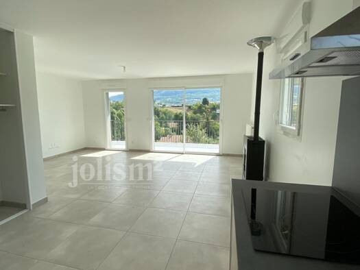 Villa à louer - Première occupation 1 355 € 5 pièces 5 chambres 97 m² Voiron 38500