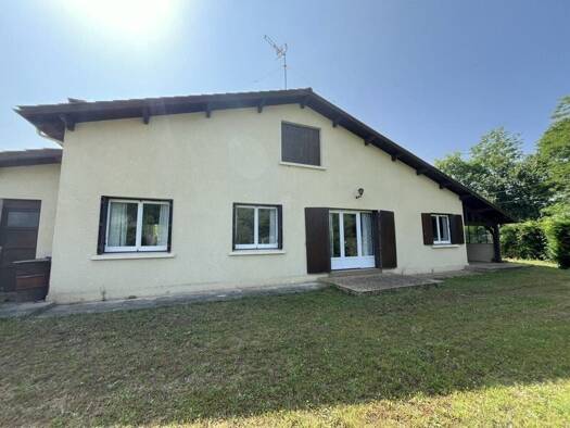 Maison à vendre 181 050 € 4 pièces 3 chambres 104 m² 1 880 m² de terrain Sarbazan 40120