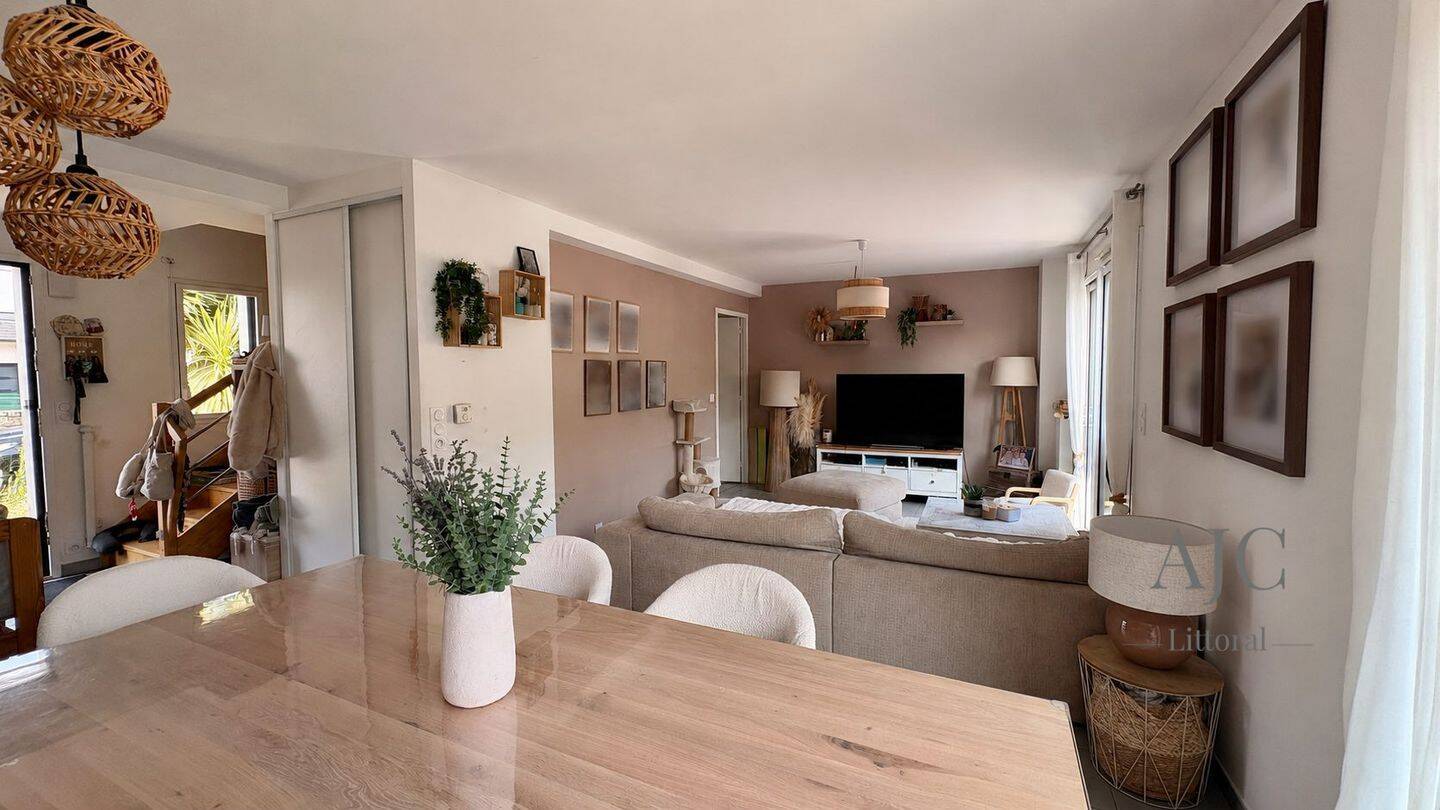Maison 5 pièces 83 m² · à Ergué-Gabéric · 83,2 m² · 242 900 €