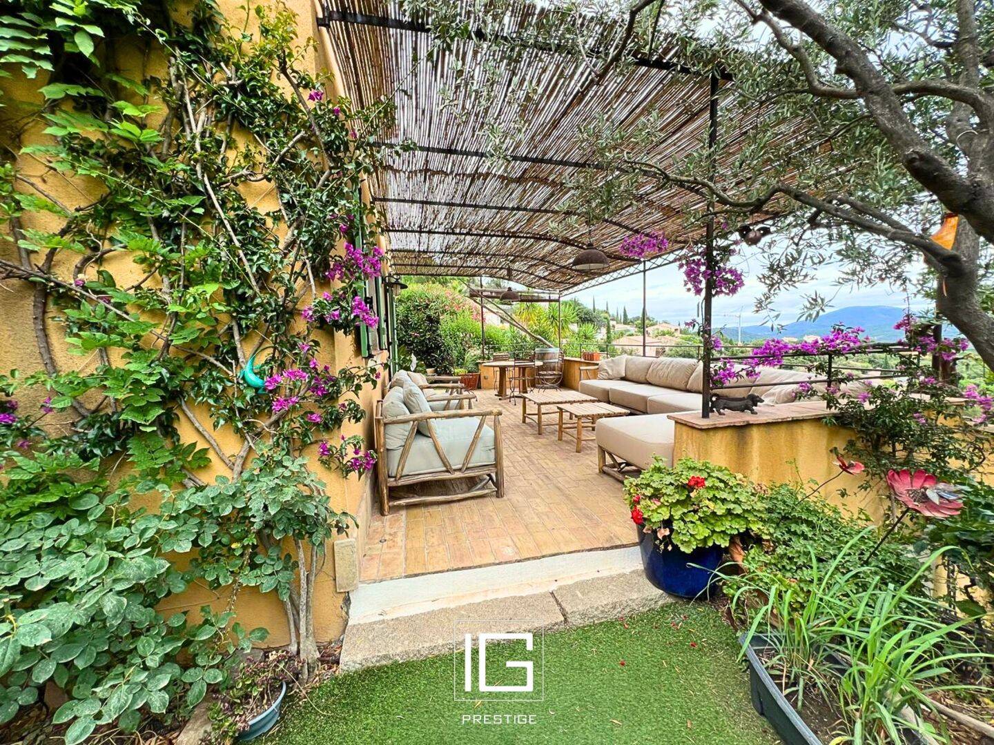 Maison 6 pièces 144 m² · à Le Plan-de-la-Tour · 144 m² · 785 000 €