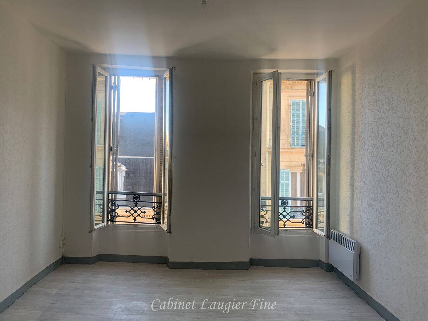 Appartement 1 pièce 30 m² · à Marseille 6ème Arrondissement · 30 m² · 660 €/mois