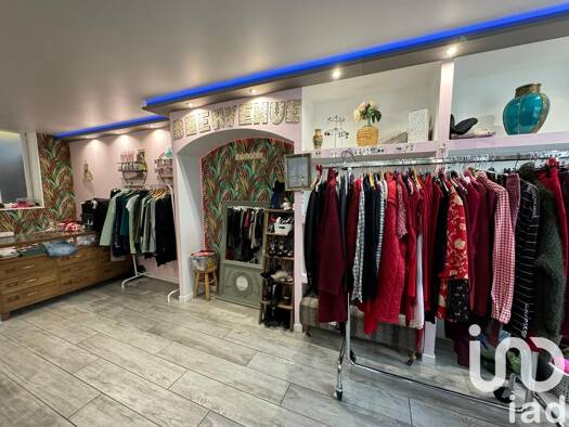 Immeuble à vendre 149 000 € 104 m² Breteuil 27160