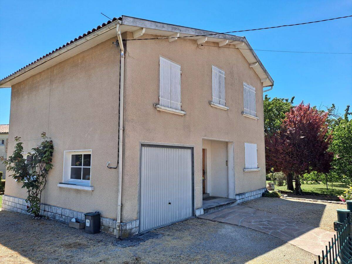 Maison 1 pièce 86 m² · à Cognac · 86 m² · 125 500 €