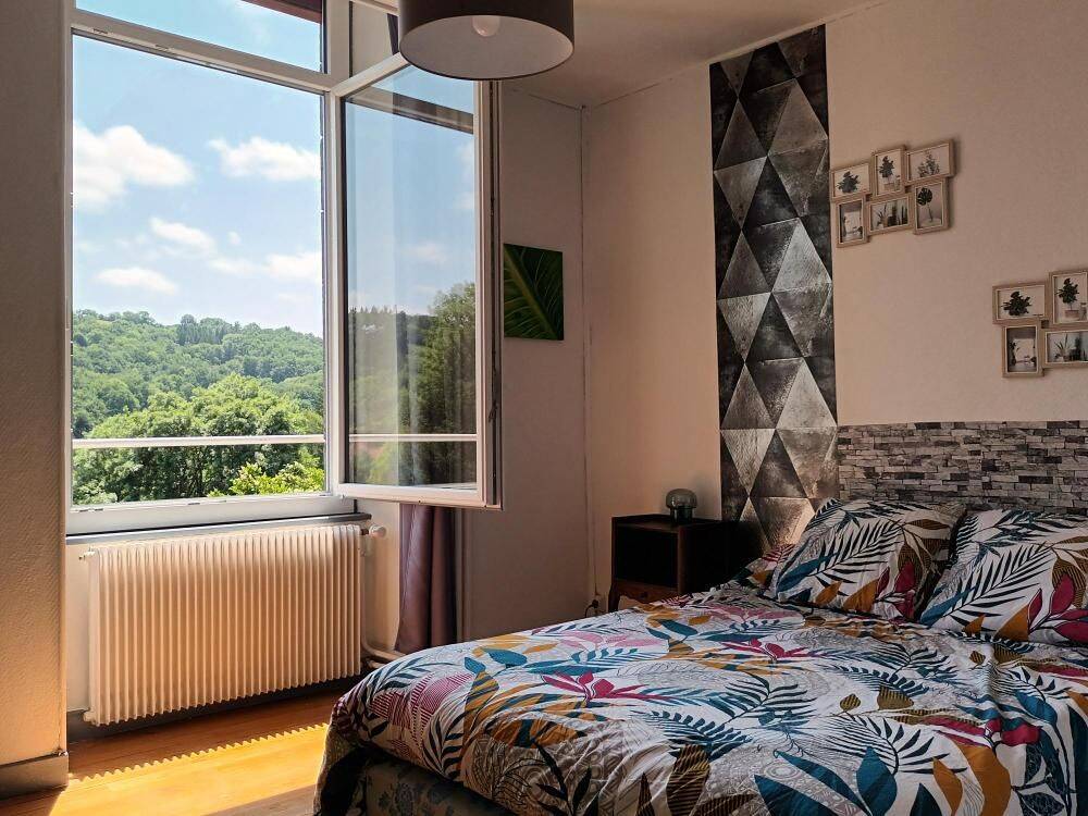 Appartement 3 pièces 82 m² · à Pontaumur · 82 m² · 620 €/mois