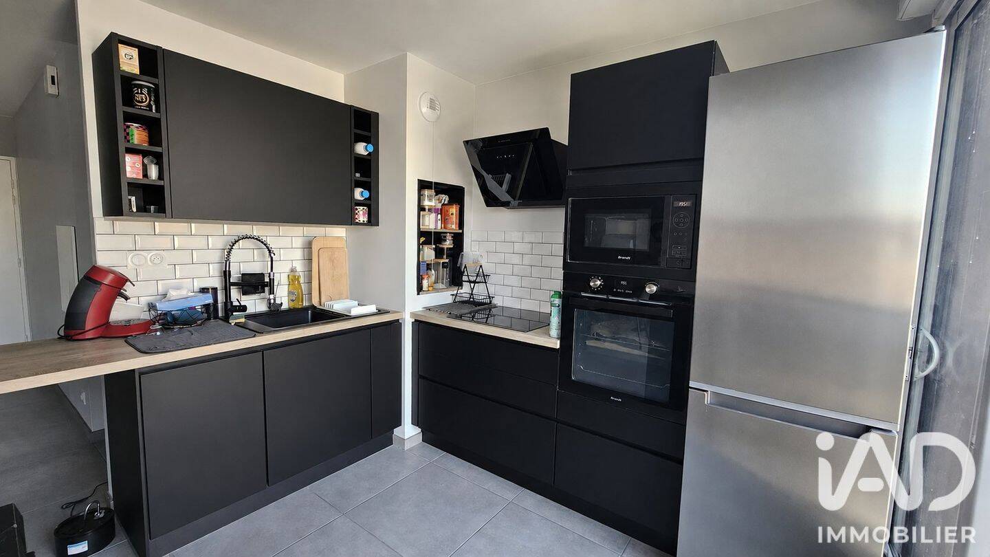 Appartement 3 pièces 59 m² · à Saint-Jacques-de-la-Lande · 59,1 m² · 225 000 €