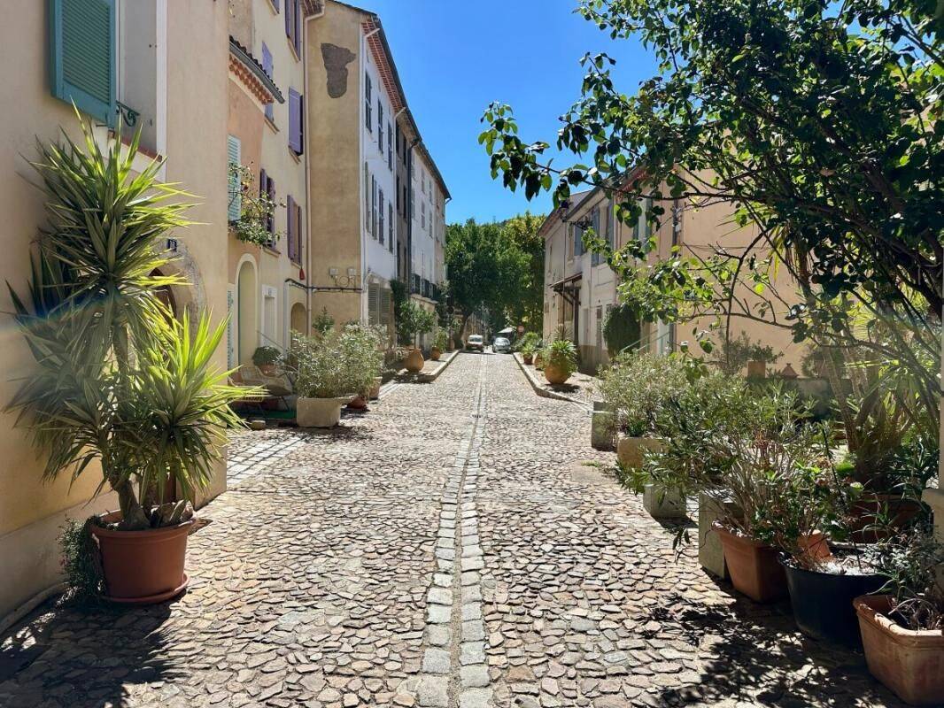 Maison 3 pièces 80 m² · à Collobrières · 80 m² · 145 000 €