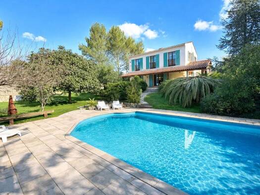 Villa à vendre 715 000 € 5 pièces 4 chambres 165 m² 1 500 m² de terrain Ecarts Sud Valbonne 06560