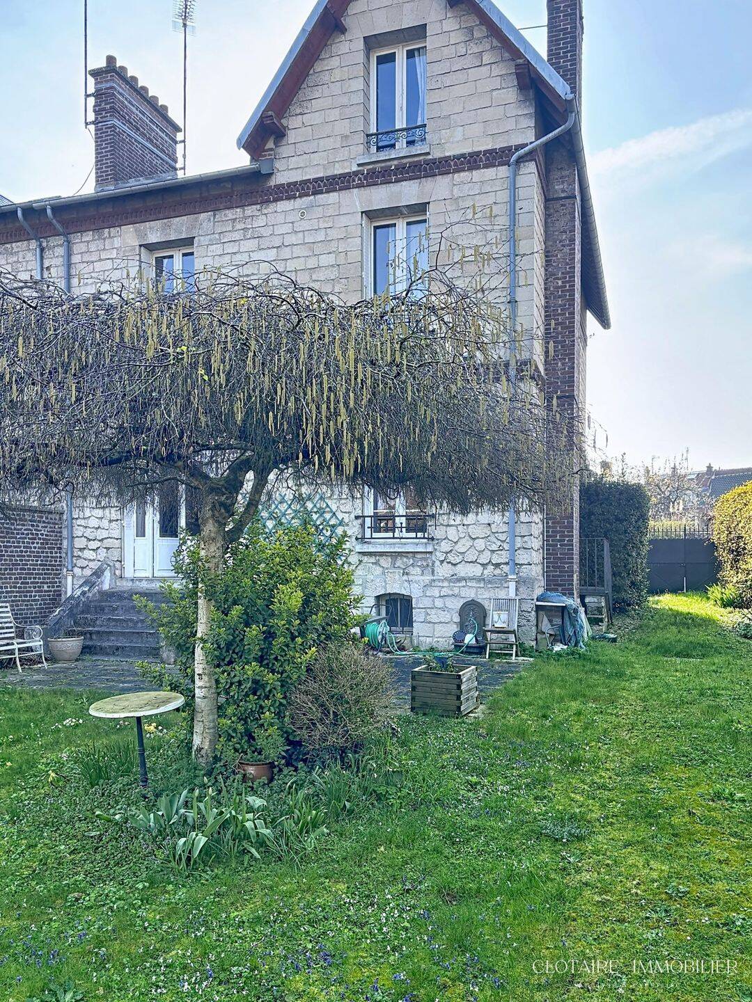 Maison 8 pièces 181 m² · à Compiègne · 181 m² · 556 500 €