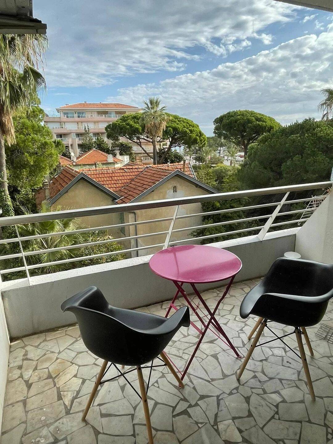 Appartement 1 pièce 34 m² · à Vallauris · 34,1 m² · 875 €/mois